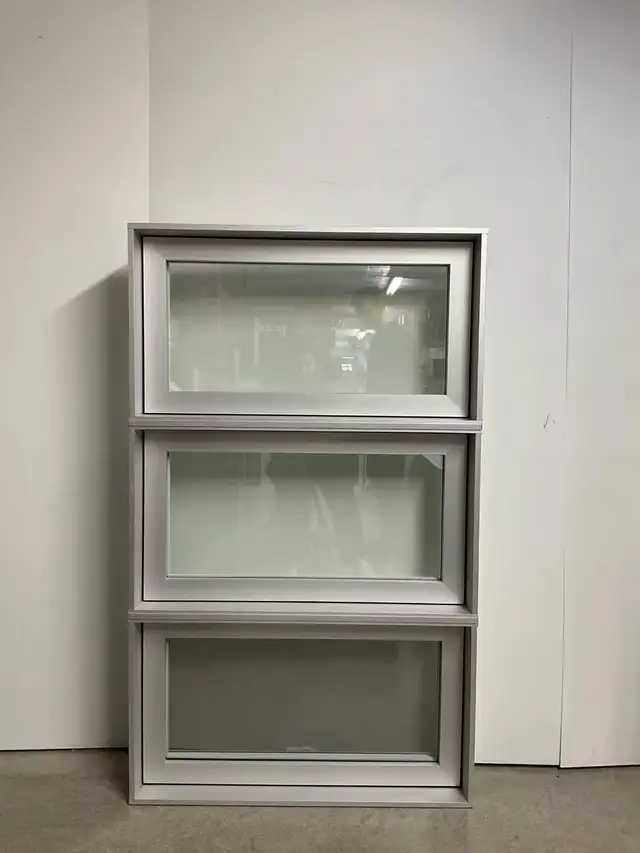 10499JAH Fenêtre Jumelée Auvent HYBRIDE Charbon 36 x 60