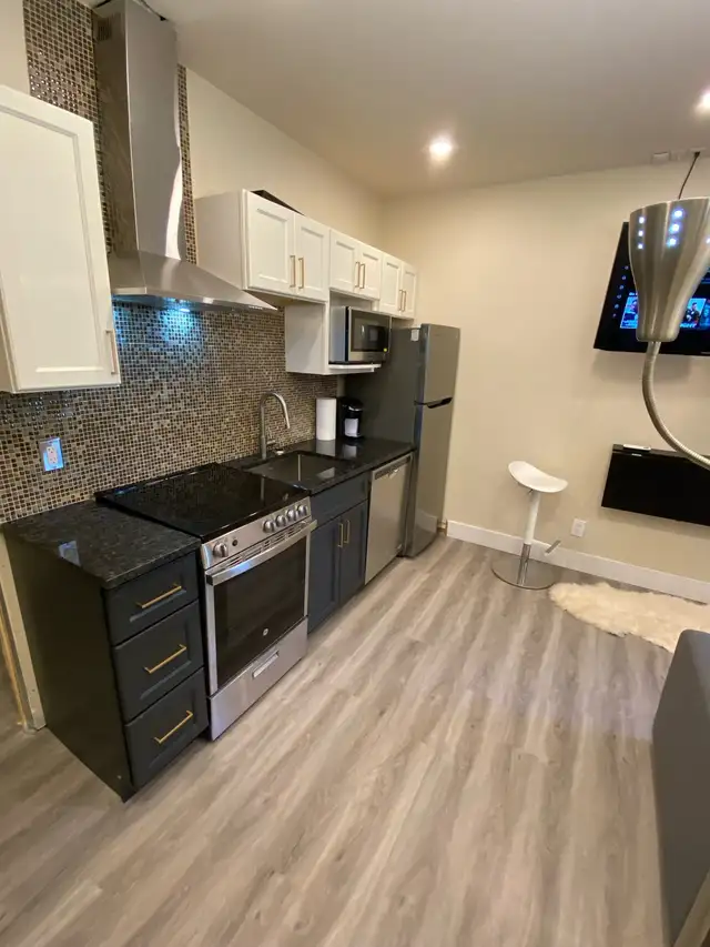 À Louer - Mini-Studio Moderne Meublé–995$-Rive Sud - Photo 5