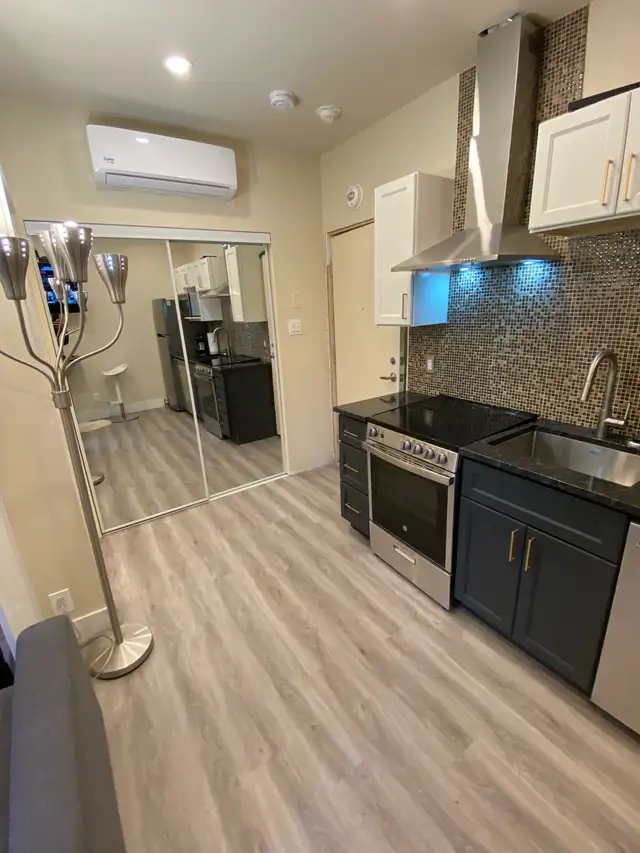 À Louer - Mini-Studio Moderne Meublé–995$-Rive Sud - Photo 8