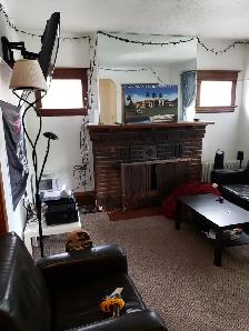 A nice house, all inclusive call 416 897-4445 Christie-St.Clair