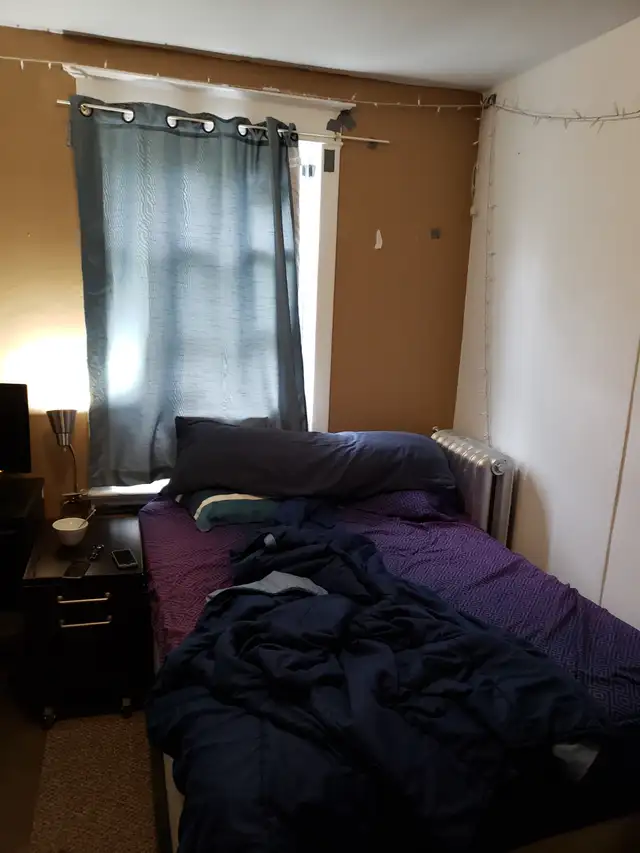 A nice house, all inclusive call 416 897-4445 Christie-St.Clair - Photo 4