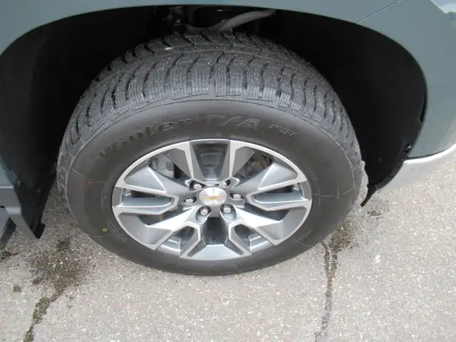 2025 Chevrolet Silverado 1500 LT | Heated Leather Seats | Remote - Photo 5