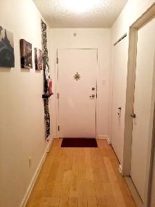 Grand 3 ½ (750 pi2) à louer à CDN/NDG (Le triangle) - 1500$/mois