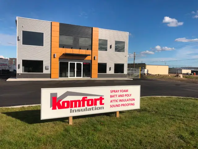 Insulation Installer - Photo 3