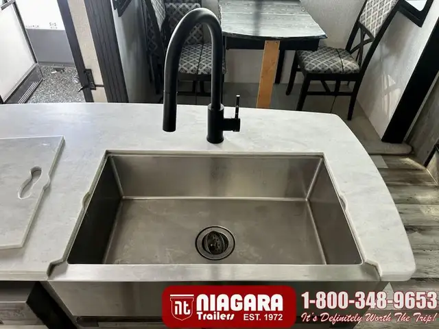 2022 K-Z INC. DURANGO GOLD 386FLF Fifth Wheel - Photo 28