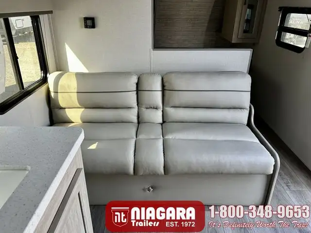 2026 COACHMEN CATALINA SUMMIT SERIES 8 261BH Travel Trailer - Photo 8