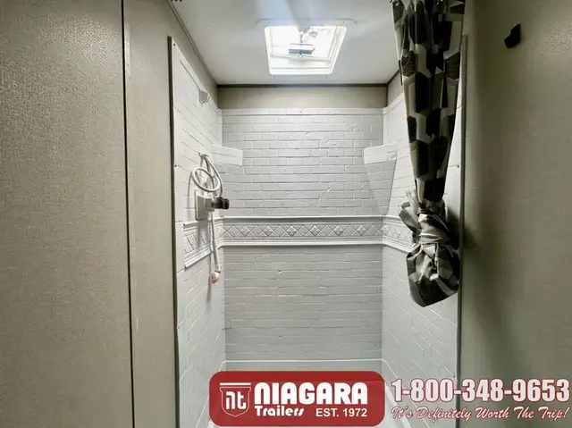 2026 COACHMEN CATALINA SUMMIT SERIES 8 261BH Travel Trailer - Photo 24