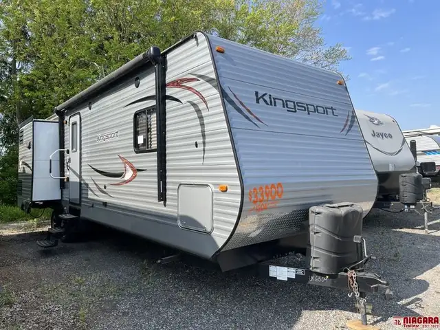 2013 GULFSTREAM KINGSPORT 32TBHT Travel Trailer