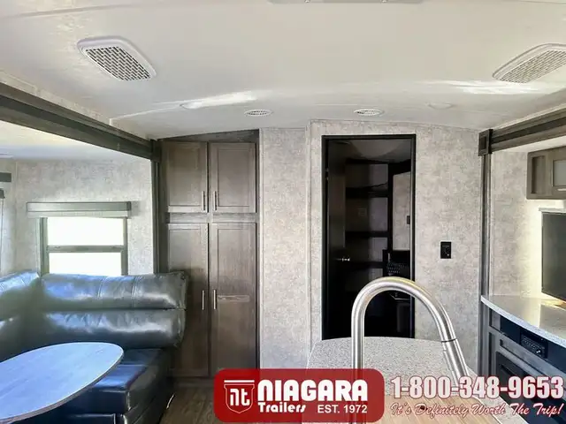 2019 HIGHLAND RIDGE RV OPEN RANGE LIGHT 312BHS Travel Trailer - Photo 5