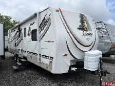 2009 FLEETWOOD PROWLER 2702BS Travel Trailer