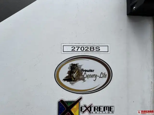 2009 FLEETWOOD PROWLER 2702BS Travel Trailer - Photo 6