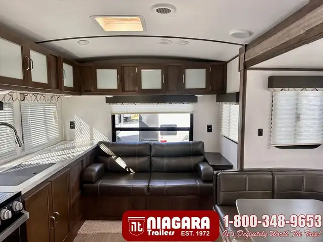 2020 KEYSTONE PASSPORT GT 2521RL Travel Trailer - Photo 6