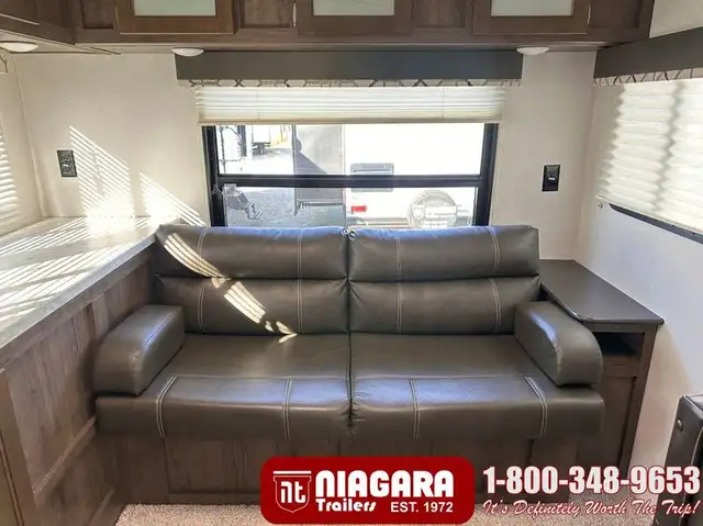 2020 KEYSTONE PASSPORT GT 2521RL Travel Trailer - Photo 9