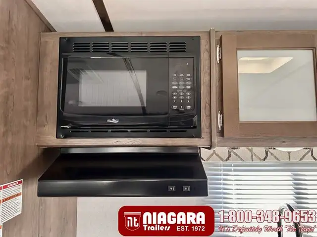 2020 KEYSTONE PASSPORT GT 2521RL Travel Trailer - Photo 15