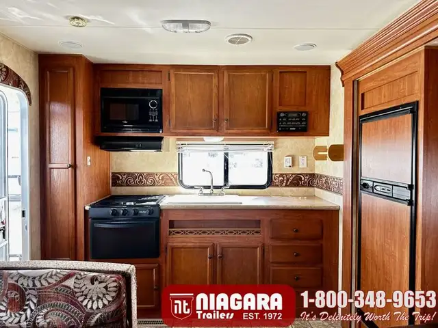 2011 K-Z INC. SPORTSMEN 261RKS Travel Trailer - Photo 18