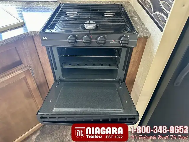 2015 KEYSTONE SPRINGDALE 38FL Park Model - Photo 15