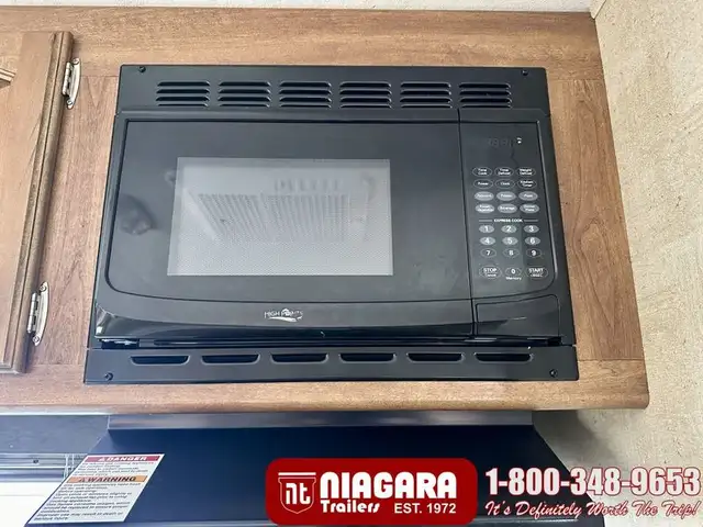 2015 KEYSTONE SPRINGDALE 38FL Park Model - Photo 17