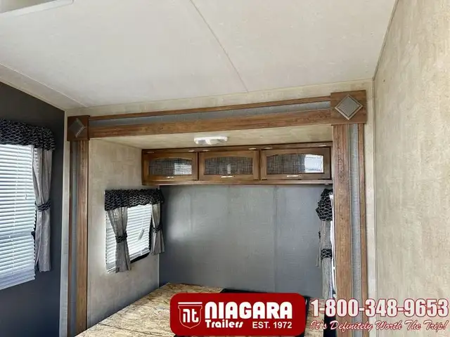 2015 KEYSTONE SPRINGDALE 38FL Park Model - Photo 25