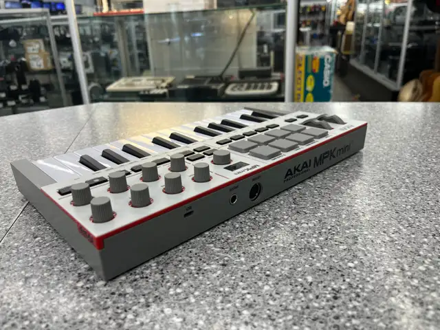 Akai MPK IV Mini Keyboard - Photo 4