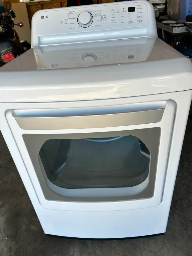 Dryer, LG - Photo 9