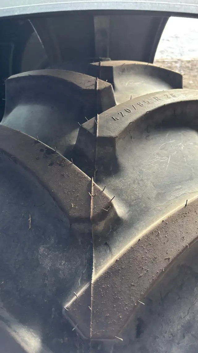 tractor tires - Photo 2