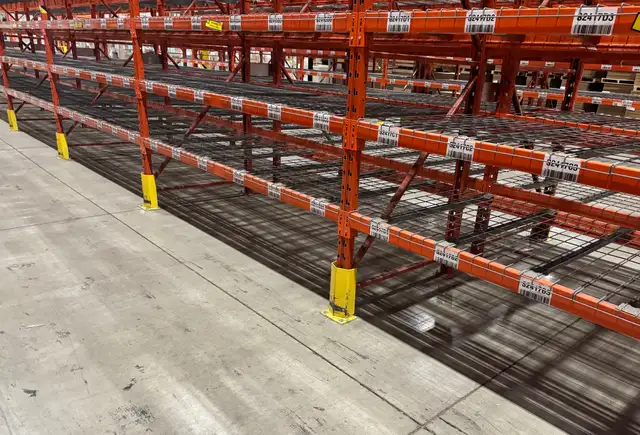 USED RediRack pallet racking beams 8' long x 3' thick for sale - Photo 4
