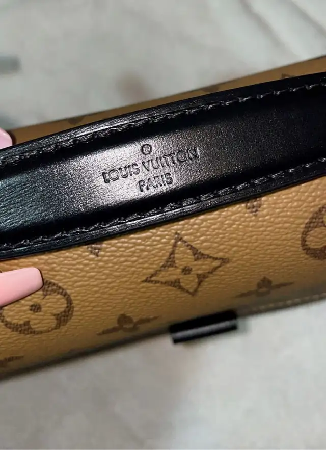 NEW LOUIS VUITTON POCHETTE MÉTIS MONOGRAM REVERSE - Photo 2