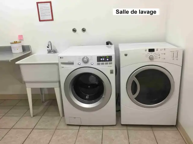 Ahuntsic-Est, 3½  ch fermée,demi-sous-sol, 3 grandes fenêtres - Photo 9