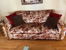 ANTIQUE LIVING ROOM SET