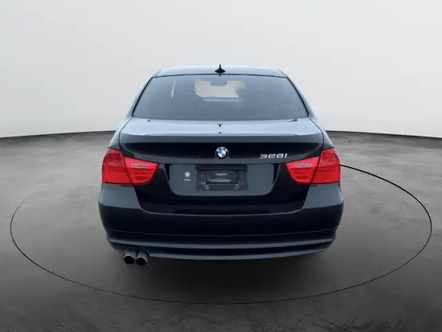 2011 BMW 328XI - Photo 4