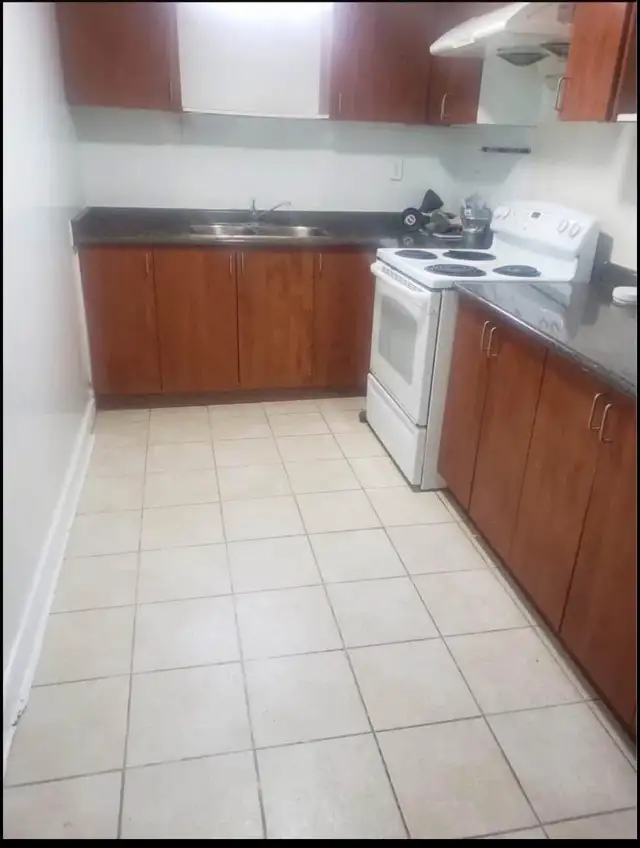 Two bedroom legal basement for rent in Brampton - Photo 2