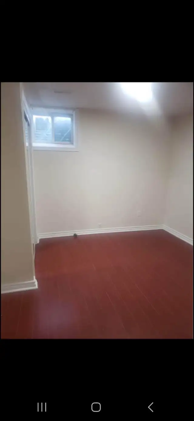 Two bedroom legal basement for rent in Brampton - Photo 8