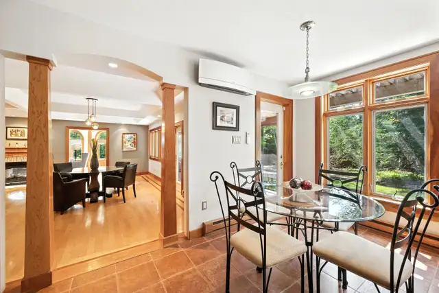 LUXURY HOME FOR SALE – PRICED BELOW MARKET VALUE! 39 Cedar - Photo 6