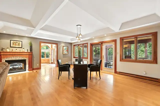 LUXURY HOME FOR SALE – PRICED BELOW MARKET VALUE! 39 Cedar - Photo 11