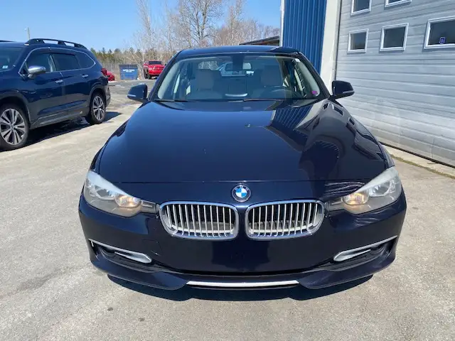 2014 BMW 3 Series 320i xDrive - Photo 5