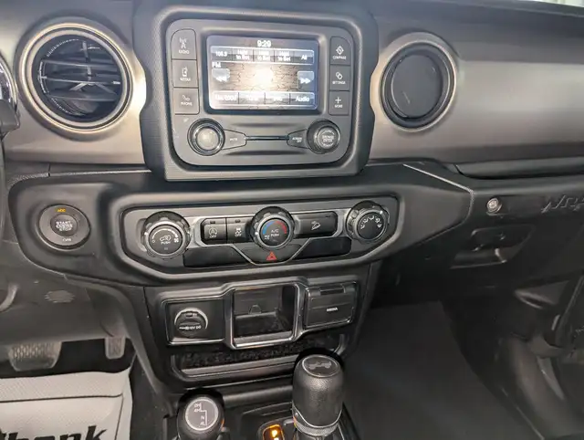 2021 Jeep Wrangler SPORT WITH 3.6L V6 ENGINE/SOFT TOP ONLY! - Photo 12