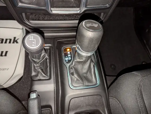 2021 Jeep Wrangler SPORT WITH 3.6L V6 ENGINE/SOFT TOP ONLY! - Photo 15