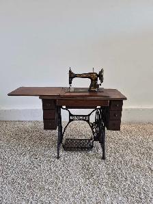 DELIVERY AVAILABLE Singer Treadle Vintage Sewing Machine Antique - Photo 3