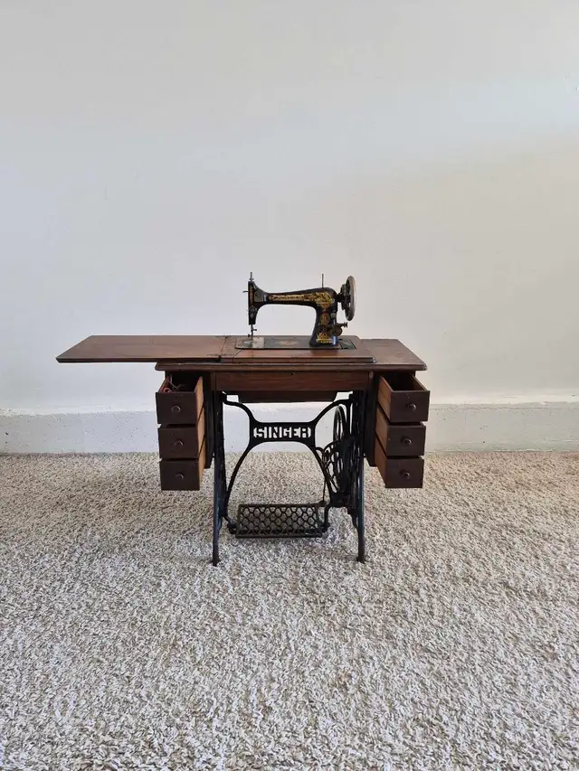 DELIVERY AVAILABLE Singer Treadle Vintage Sewing Machine Antique - Photo 7