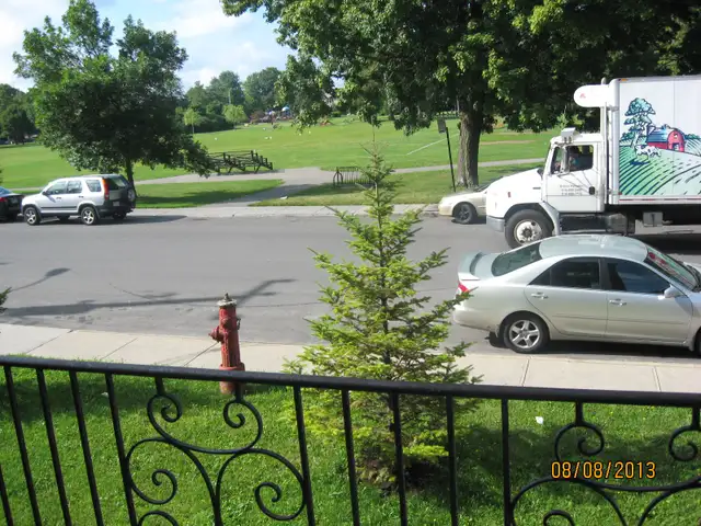 CDN 5.5  RENOV.  WALK TO UdeM, METRO , SERVICES - Photo 8