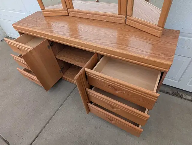 Dresser with Mirror - Can Deliver - Photo 5
