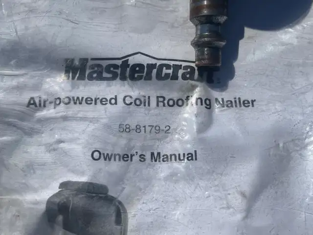 Air roof nailer in working condition. S’toon. - Photo 2