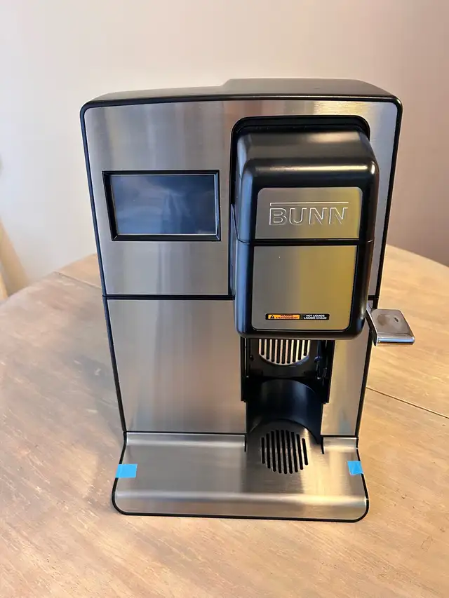 Brand New Bunn My Cafe Single Serve Auto Brewer Kcup