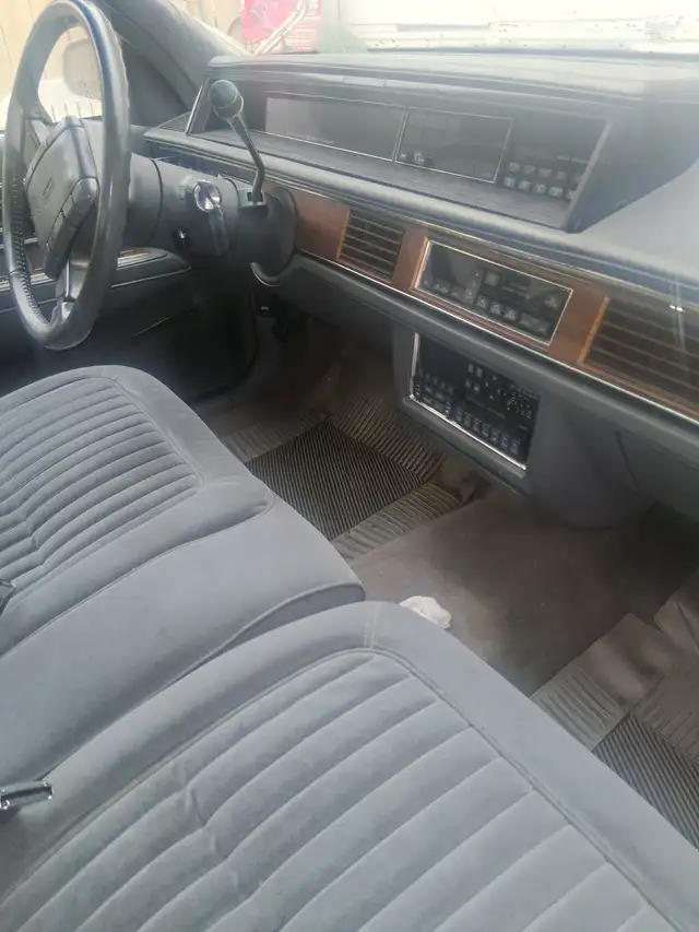 Olds 98 Regency Brougham - Photo 5