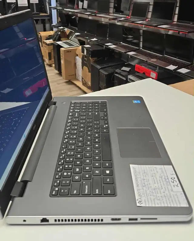 Laptop Dell Inspiron 5758 17,3 po i5-4210U 16Go SSD 240Go DVD - Photo 2