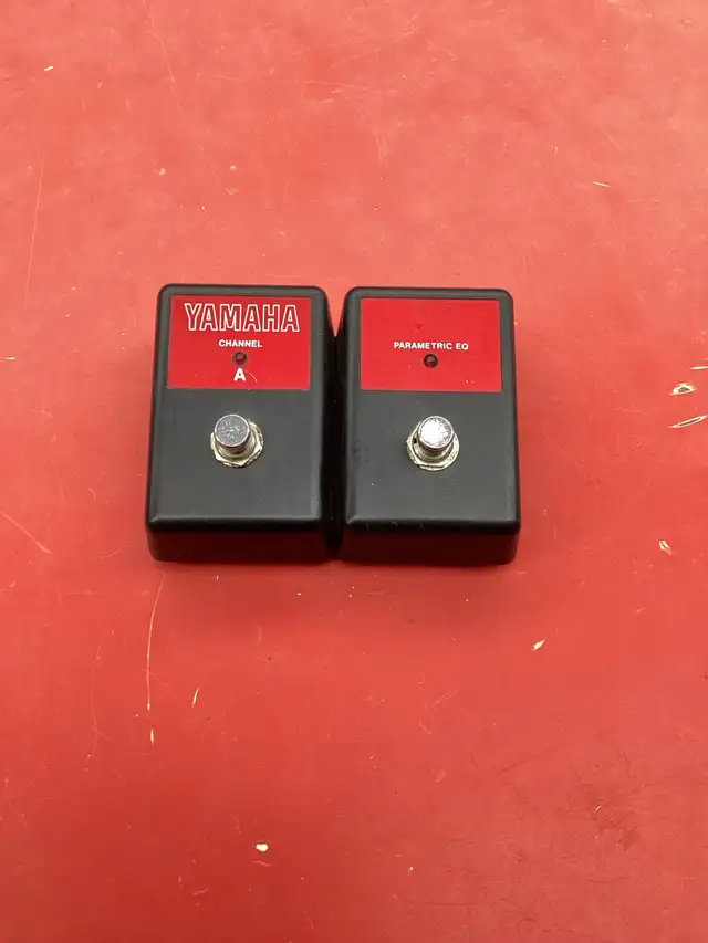 pedale a guitare Yamaha