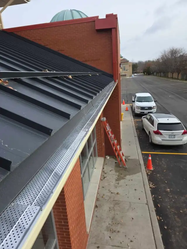 gutter cleaning and much more - Photo 2