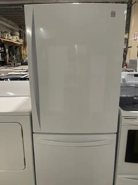 Réfrigérateur blanc congélateur en bas Kenmore Elite