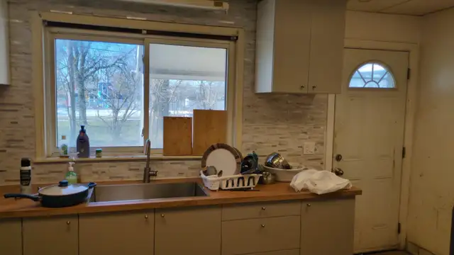 $465 Room for rent - Photo 2