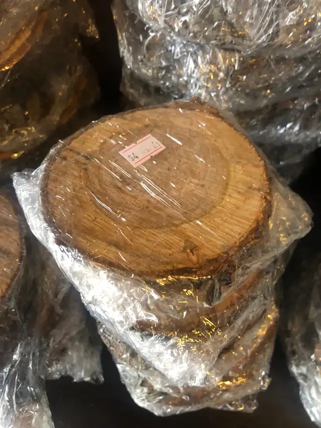 Plusieurs tranches de bois allant de 4$ à 25$ la tran - Photo 5